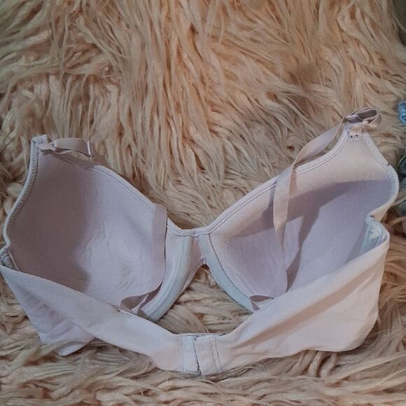 Barely There Light Pink Underwire Bra Size 36D - Picture 5 of 6